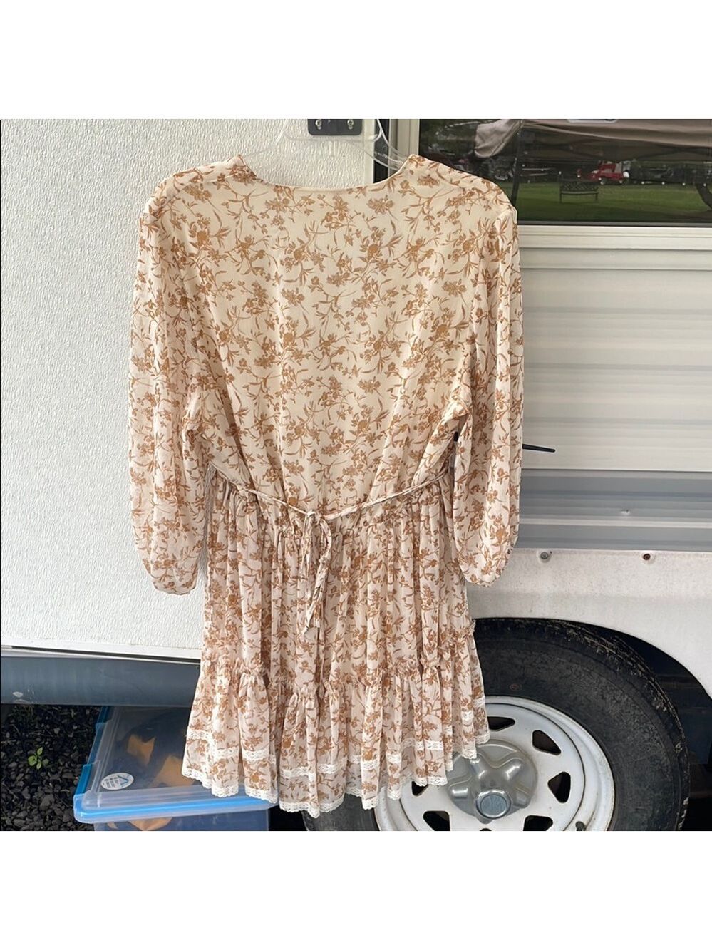 Saints & Hearts, Sz Small, Cream Tiered Sequin Sundress with 3/4 Bishop Sleeves - Picture 5 of 6
